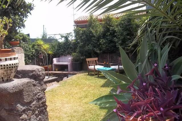 Le casette nel borgo Hotel Acireale Esterno foto