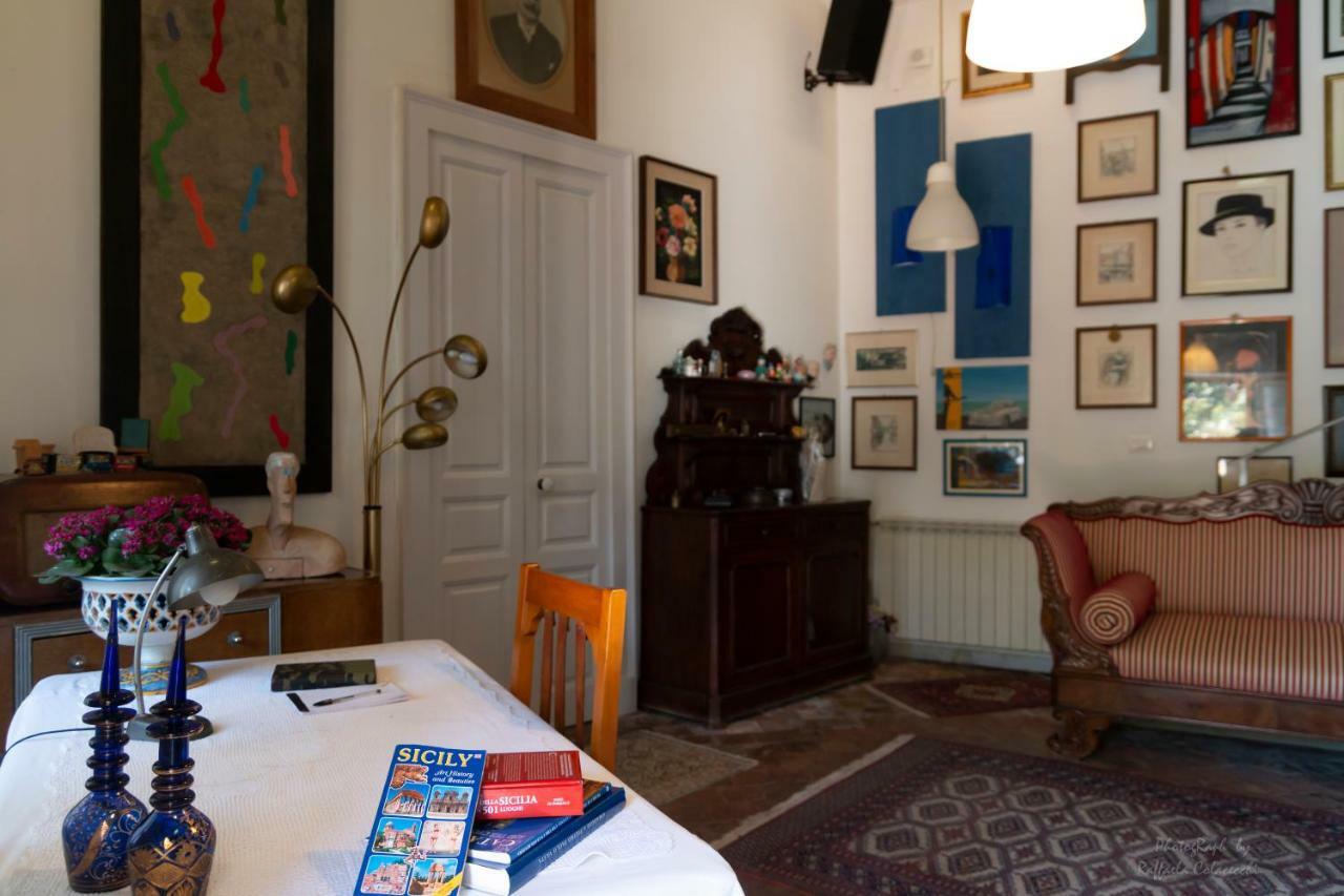 Le casette nel borgo Hotel Acireale Esterno foto
